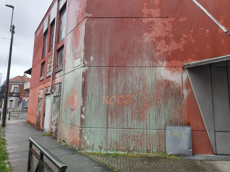 TORINO-VENARIA - Scontri durante le manifestazioni, tra cui il «G7» alla Reggia: eseguite 10 misure cautelari