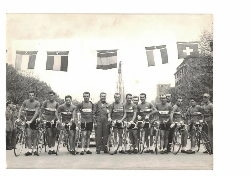 CICLISMO - ARRIVA LA VUELTA: A Torino la mostra che celebra i campioni torinesi nella corsa spagnola - FOTO