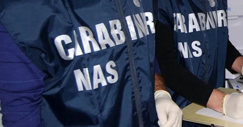 VIGONE - Morta in Sardegna per botulino, controlli dei Nas nella sede dell'associazione del 55enne indagato