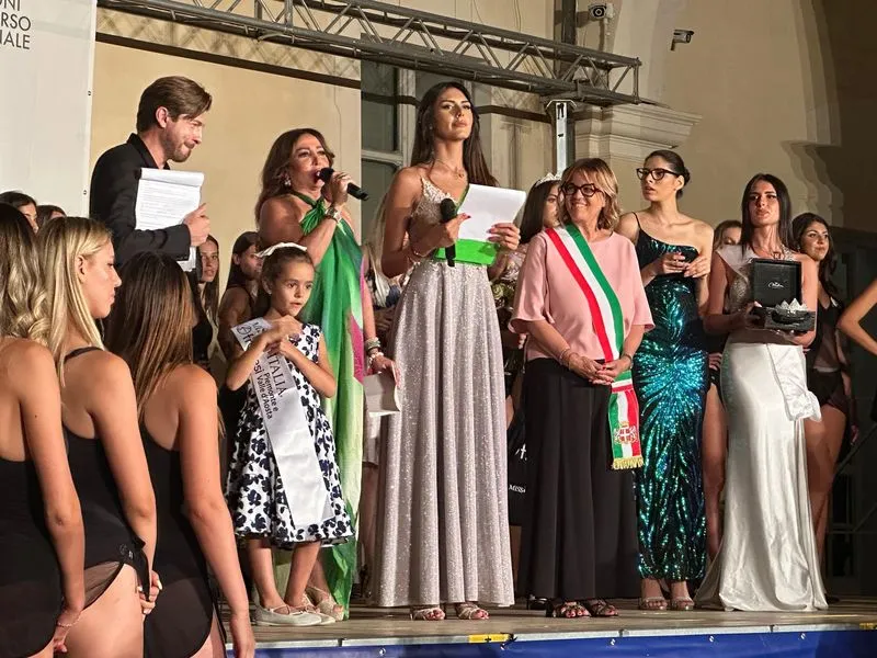 VILLASTELLONE - Miss Italia: Giorgia Riondino, 18 anni, si è aggiudicata il titolo di Miss Sorriso 2025 - FOTO
