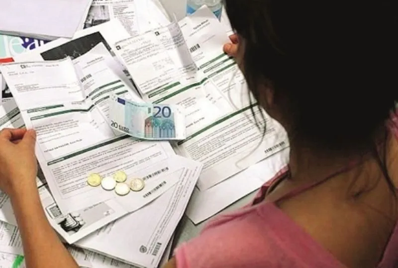 VINOVO - Salta l'incontro sulla tassa rifiuti, opposizione all'attacco: «Scelta gravissima»