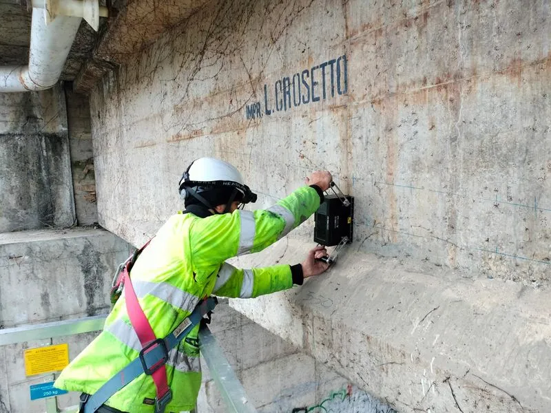 VINOVO-SANTENA - Monitoraggi su ponti e viadotti: scattano i controlli ai ponti su Chisola e Banna