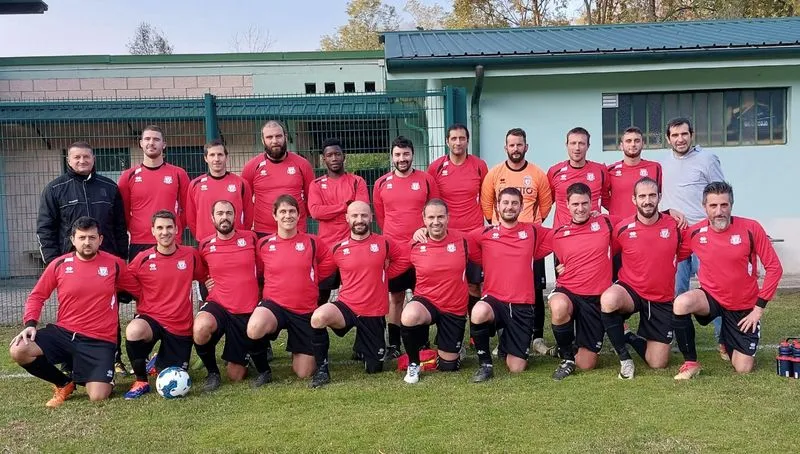 CANAVESE - Calcio a 11, SuperLeague Acsi: Foglizzese nuova capolista, acuto del Vistrorio Red