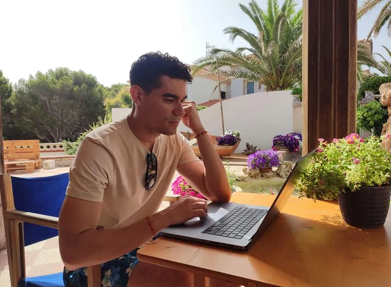 Workation: lavorare in vacanza è la nuova normalità
